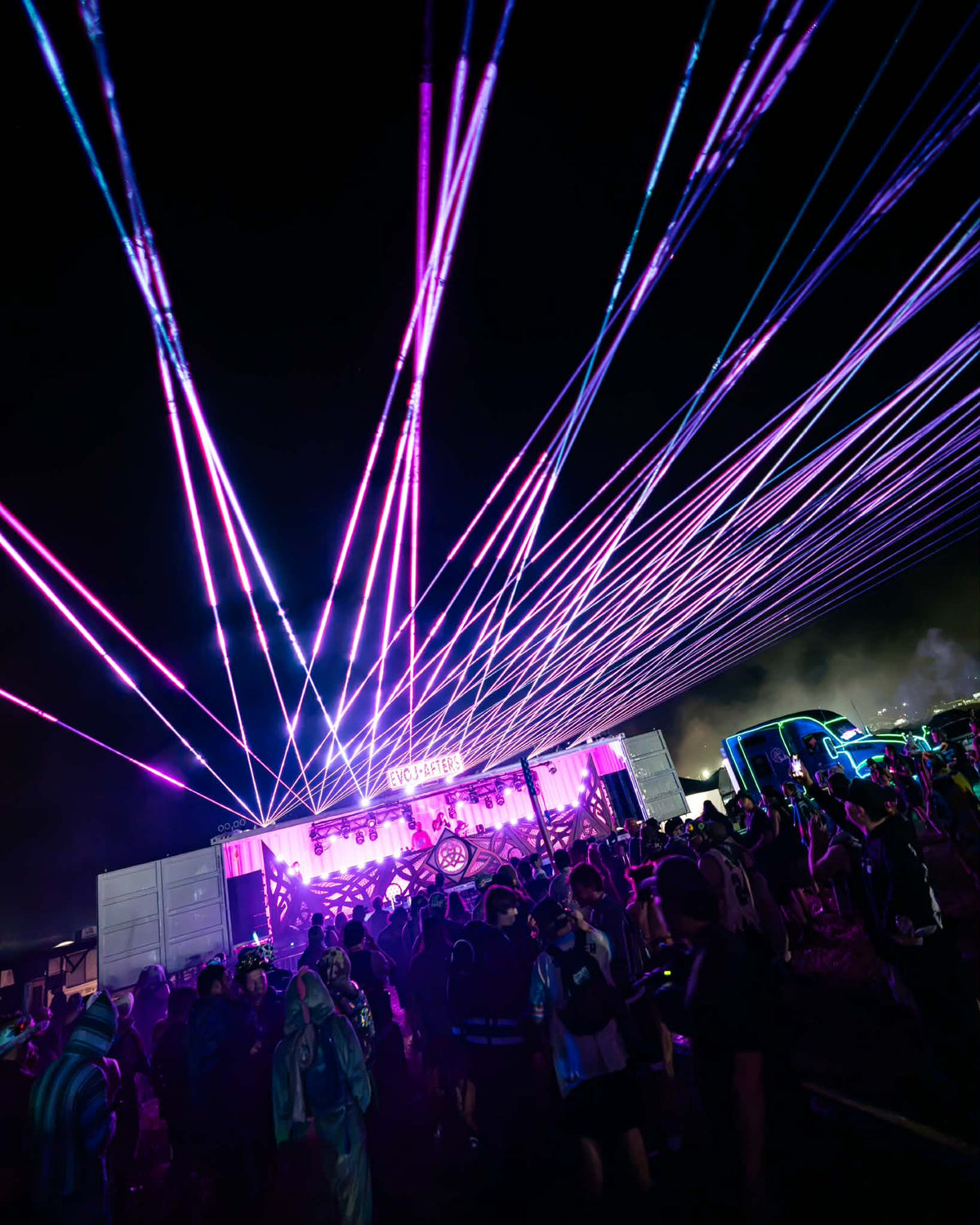 EVOL AFTERS