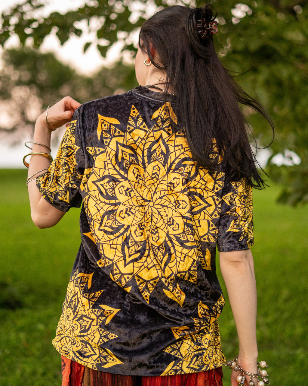 Majestic Sage Elephant Crushed Velvet T-Shirt