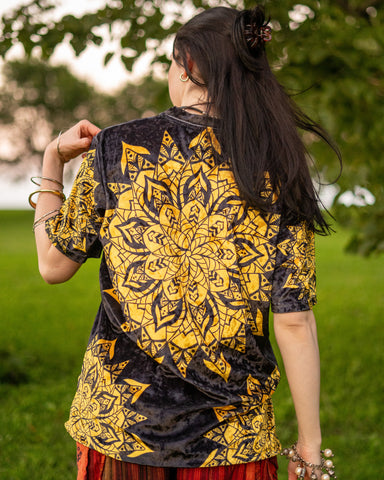 Majestic Sage Elephant Crushed Velvet T-Shirt