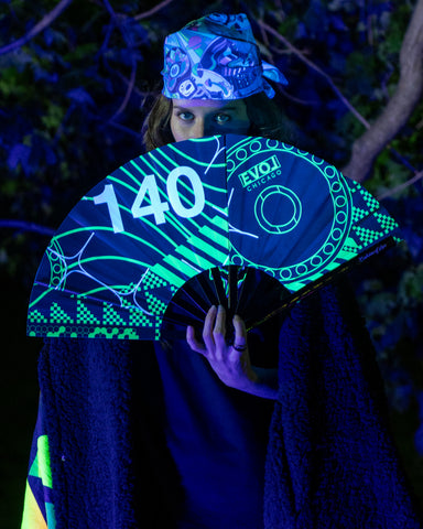 140 BPM Hand Fan