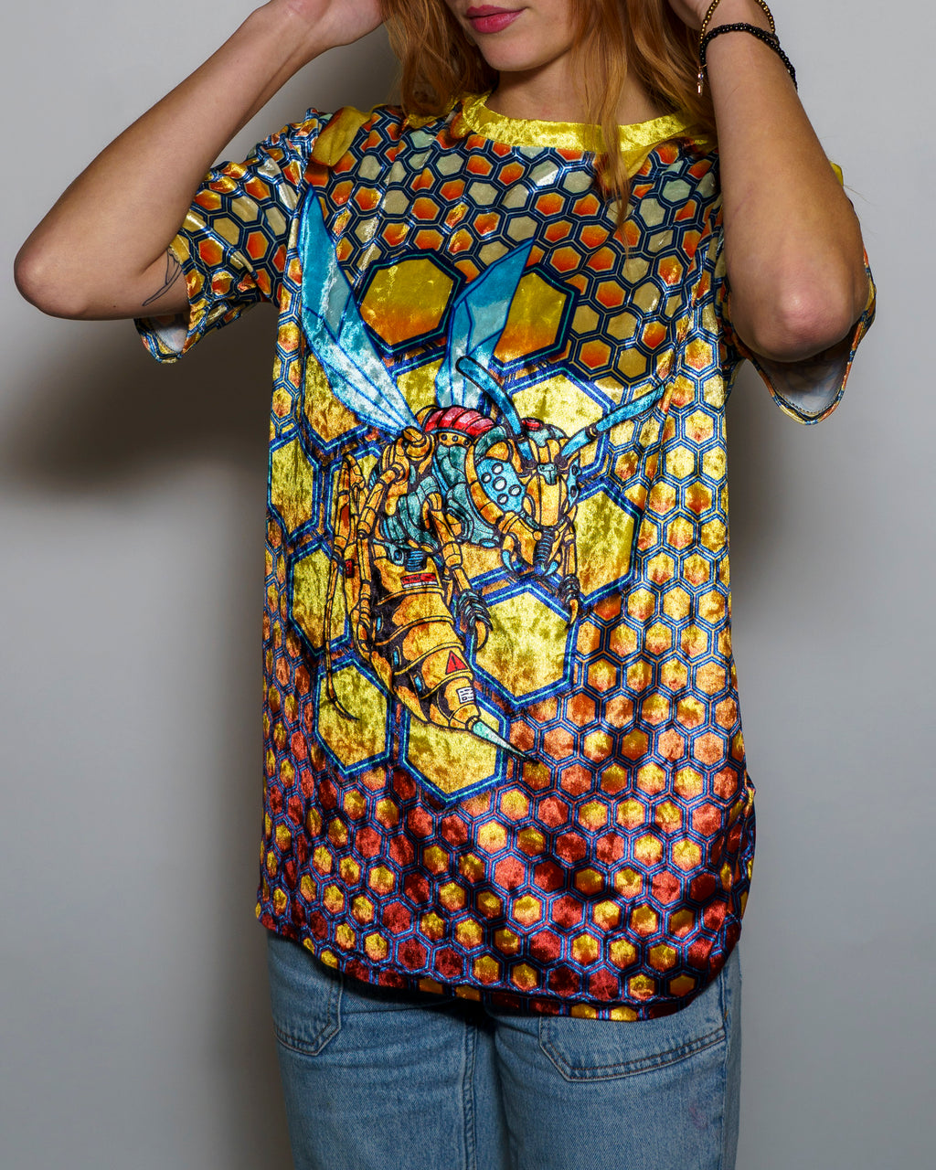 Robotic Wasp Crushed Velvet T-Shirt