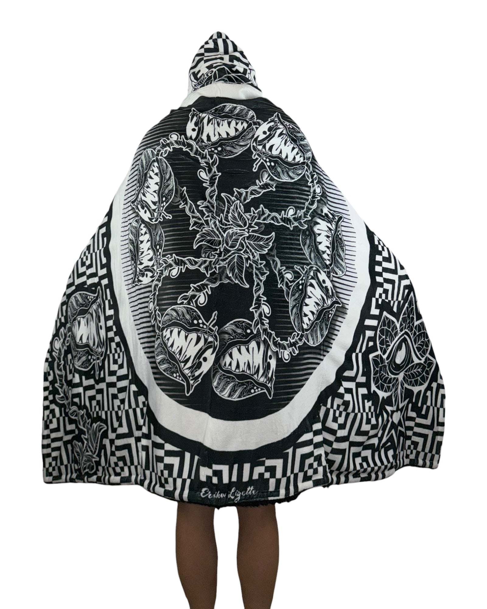 Venus Bass Trap Hooded Blanket