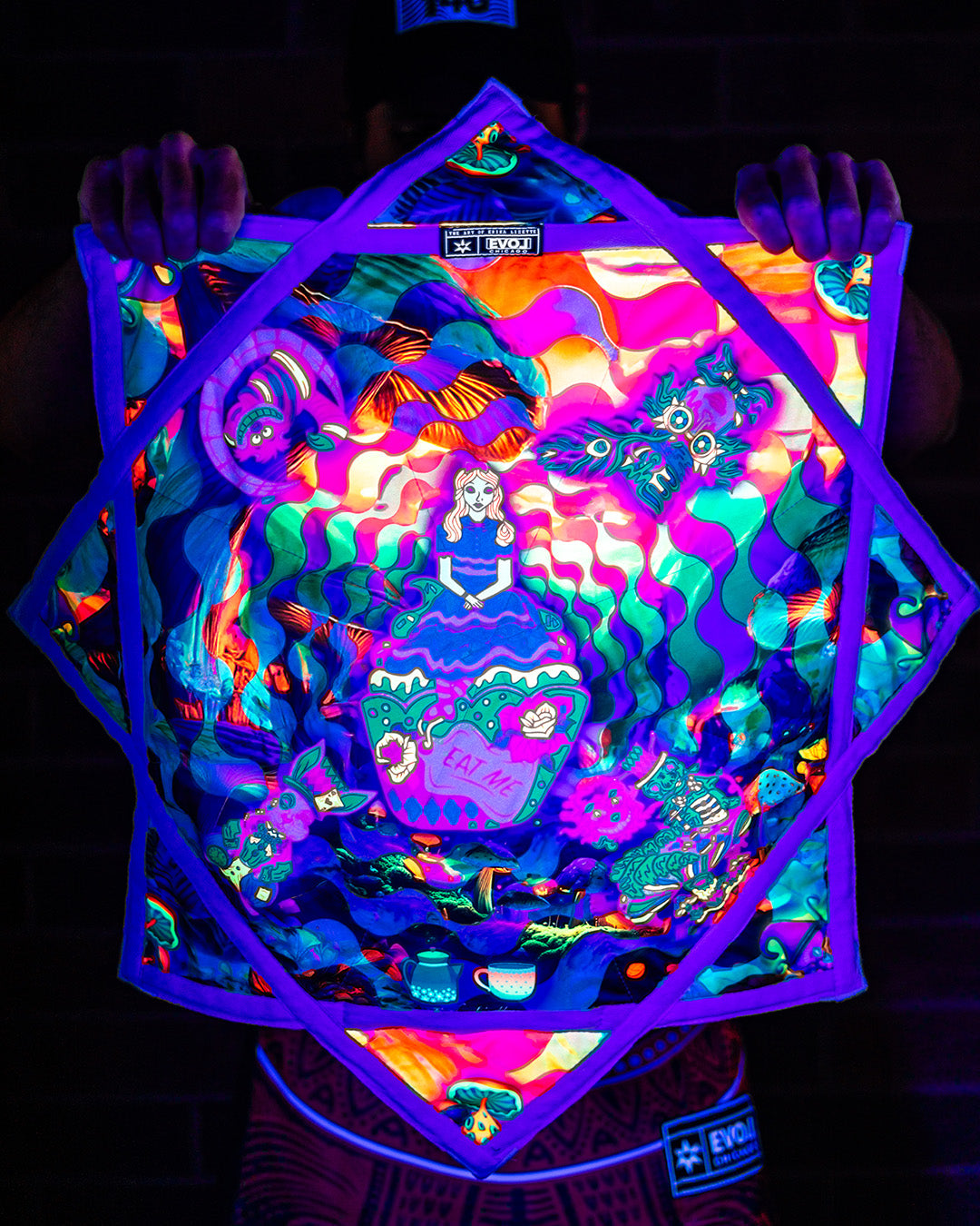 Lost In Wonderland Flow Star